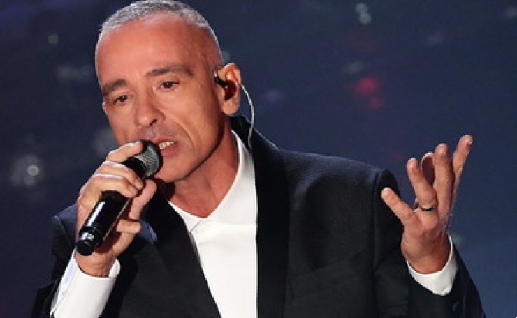 Eros Ramazzotti sta per diventare nonno