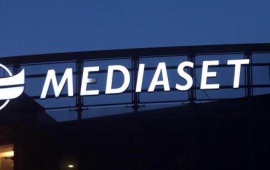 Doloroso addio di un personaggio Mediaset, dopo 27 anni...