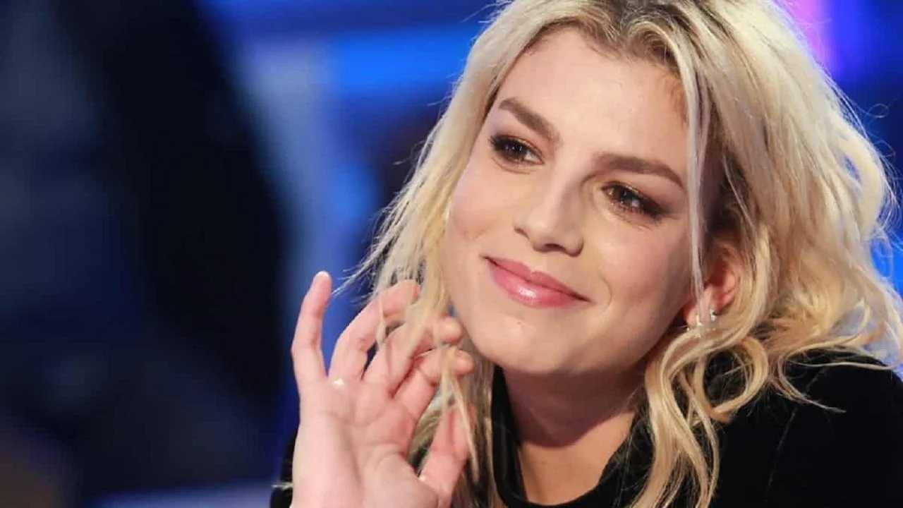 Foto sospetta che vede protagonsita Emma Marrone