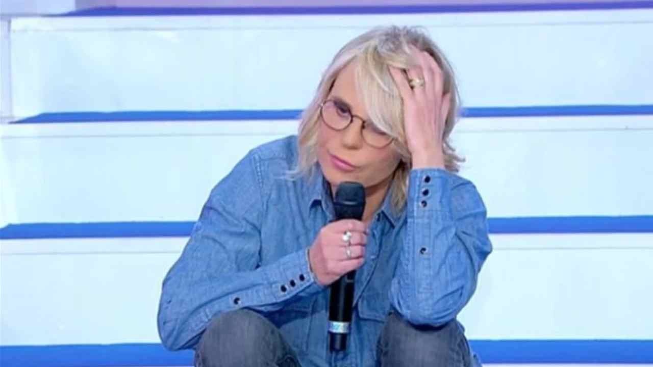 Maria De Filippi senza parole - Youbee.it