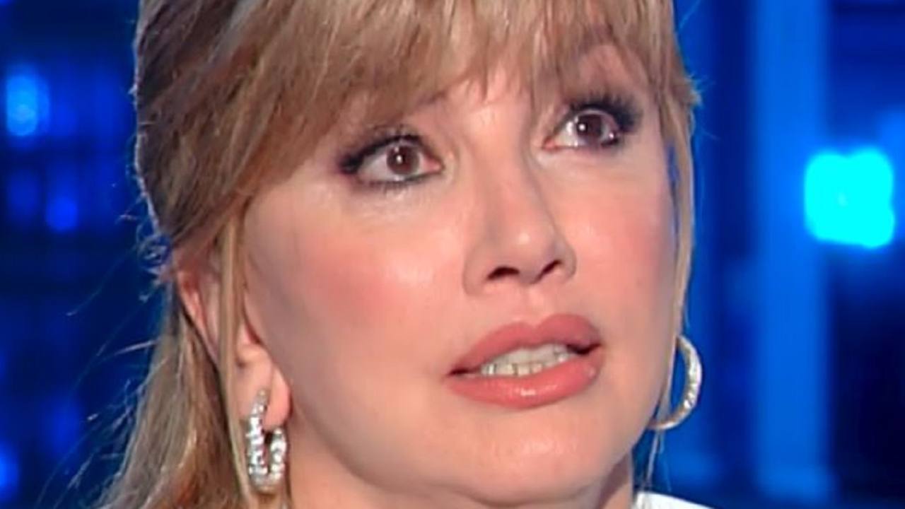 Milly Carlucci e la confessione sulla separazione dal marito