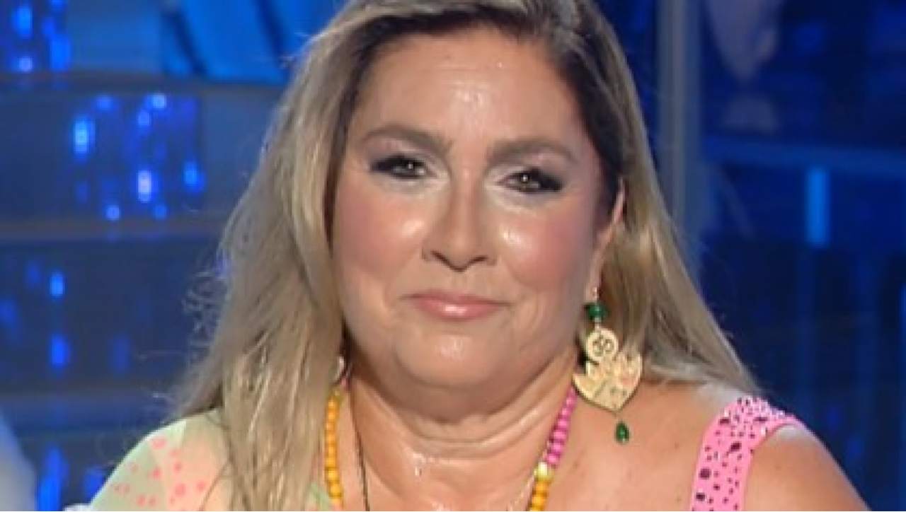 Un look alquanto inaspettato che ha reso Romina Power irriconoscibile...