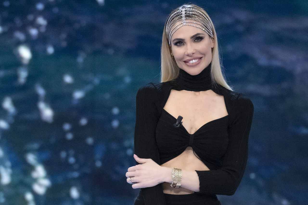 Ilary Blasi, la novità - Youbee.it