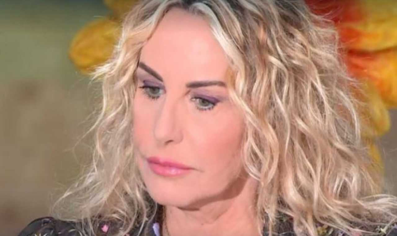 Lacrime amare per Antonella Clerici