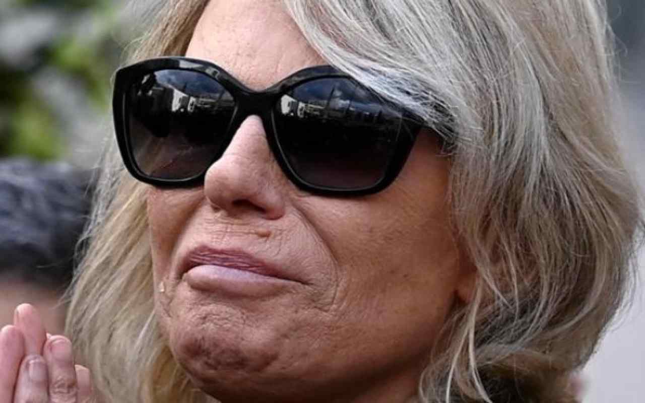 Maria De Filippi si consola così dopo la morte di Maurizio