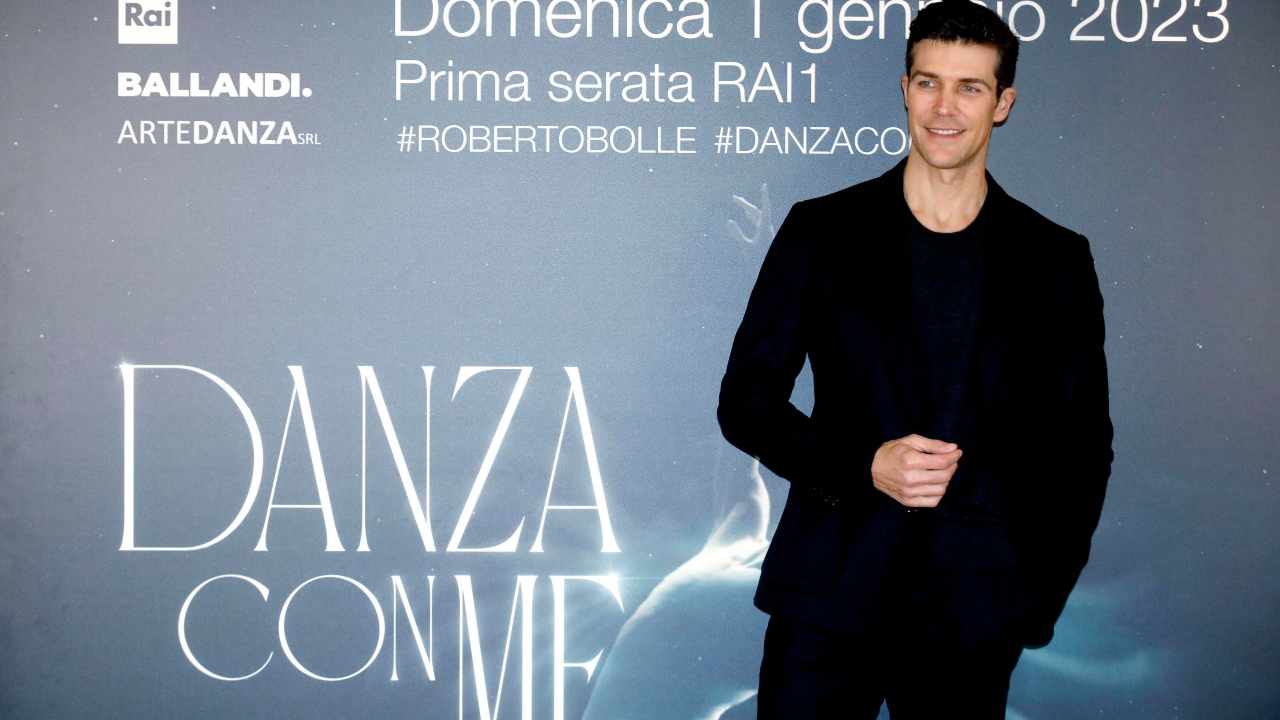 Roberto Bolle esce allo scoperto sul fidanzato famoso