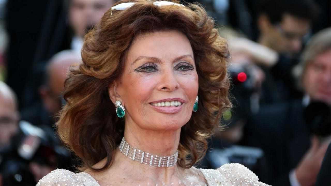 Sophia Loren irriconoscibile - Youbee.it