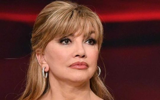 Milly Carlucci, la verità - Youbee.it