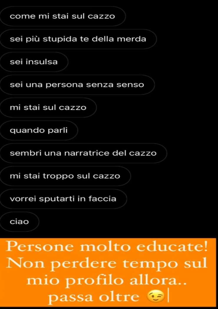Gli insulti in chat - Youbee.it