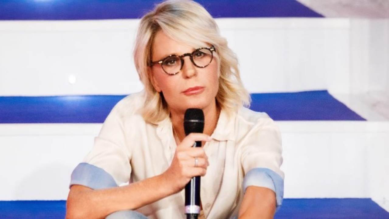 Maria De Filippi sbugiardata in diretta TV