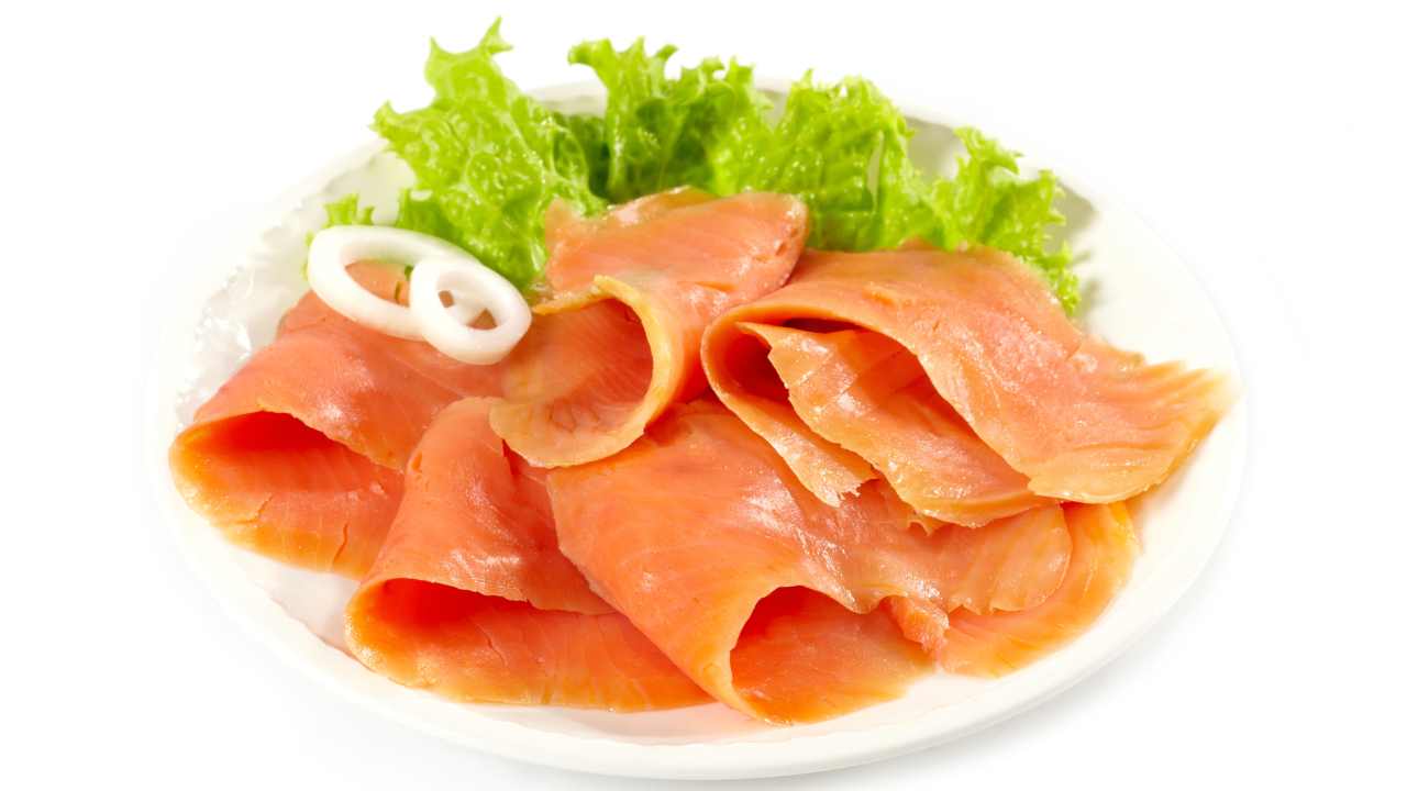 Allarme listeria salmone affumicato