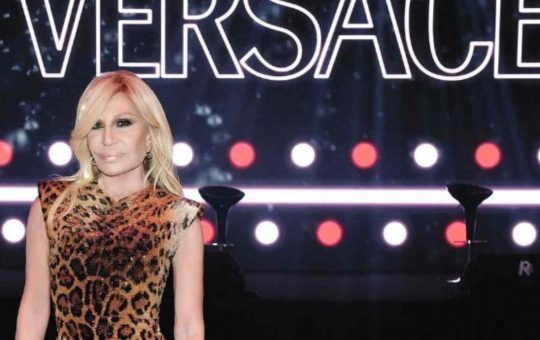 Il nuovo aiutante di Donatella Versace