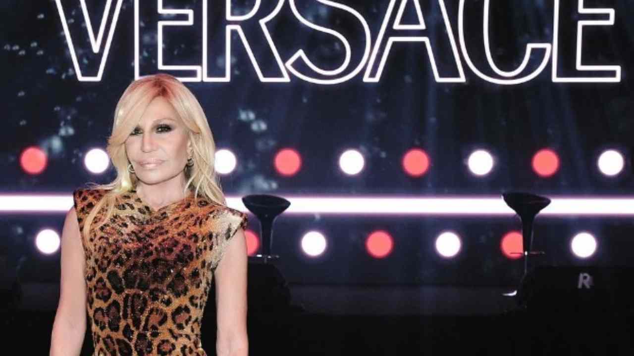 Il nuovo aiutante di Donatella Versace