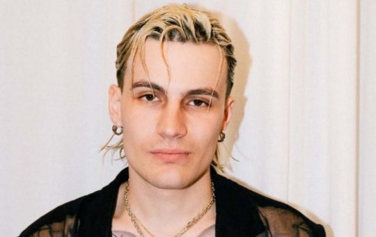 La dichiarazione del cantante Il Tre