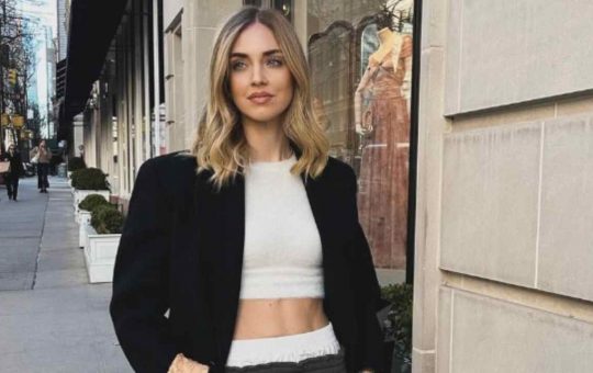 Chiara Ferragni copia una nota showgirl